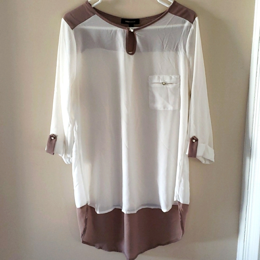 Size L quarter sleeve sheer white and brown top